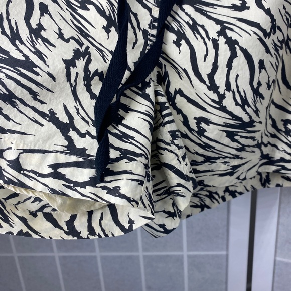 RAILS Samara Ivory Marbled Tiger Short - Picture 4 of 8